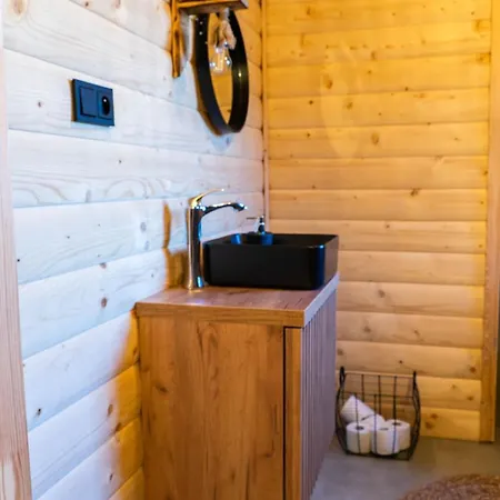 W Lesie Lodge Skawinki