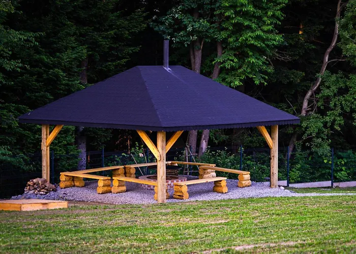 W Lesie 山林小屋