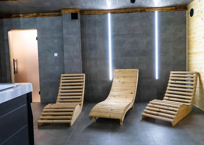 W Lesie 山林小屋 *