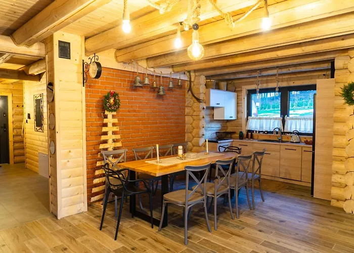 山林小屋 W Lesie *